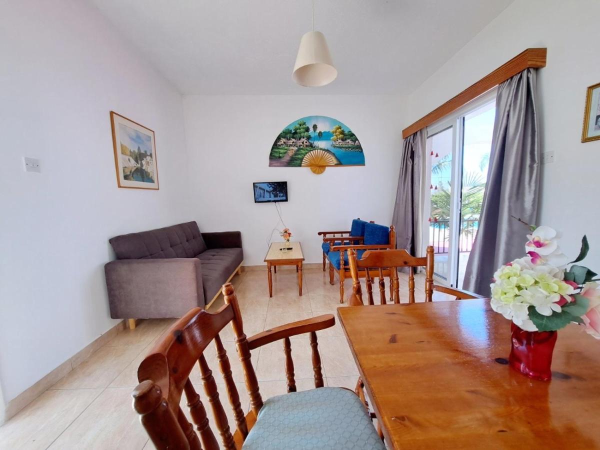 Florence Hotel Apartments Agia Napa Buitenkant foto