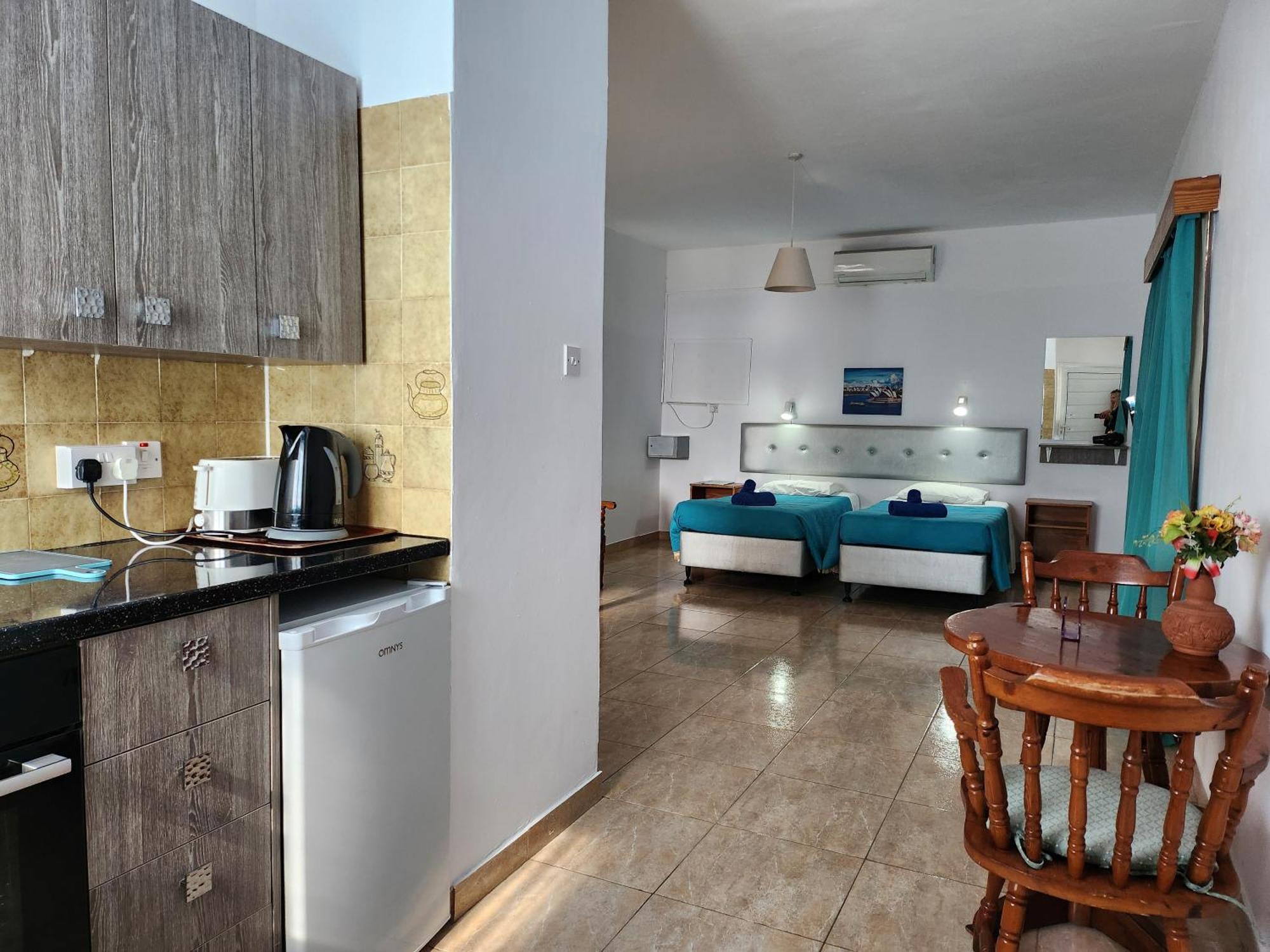 Florence Hotel Apartments Agia Napa Kamer foto