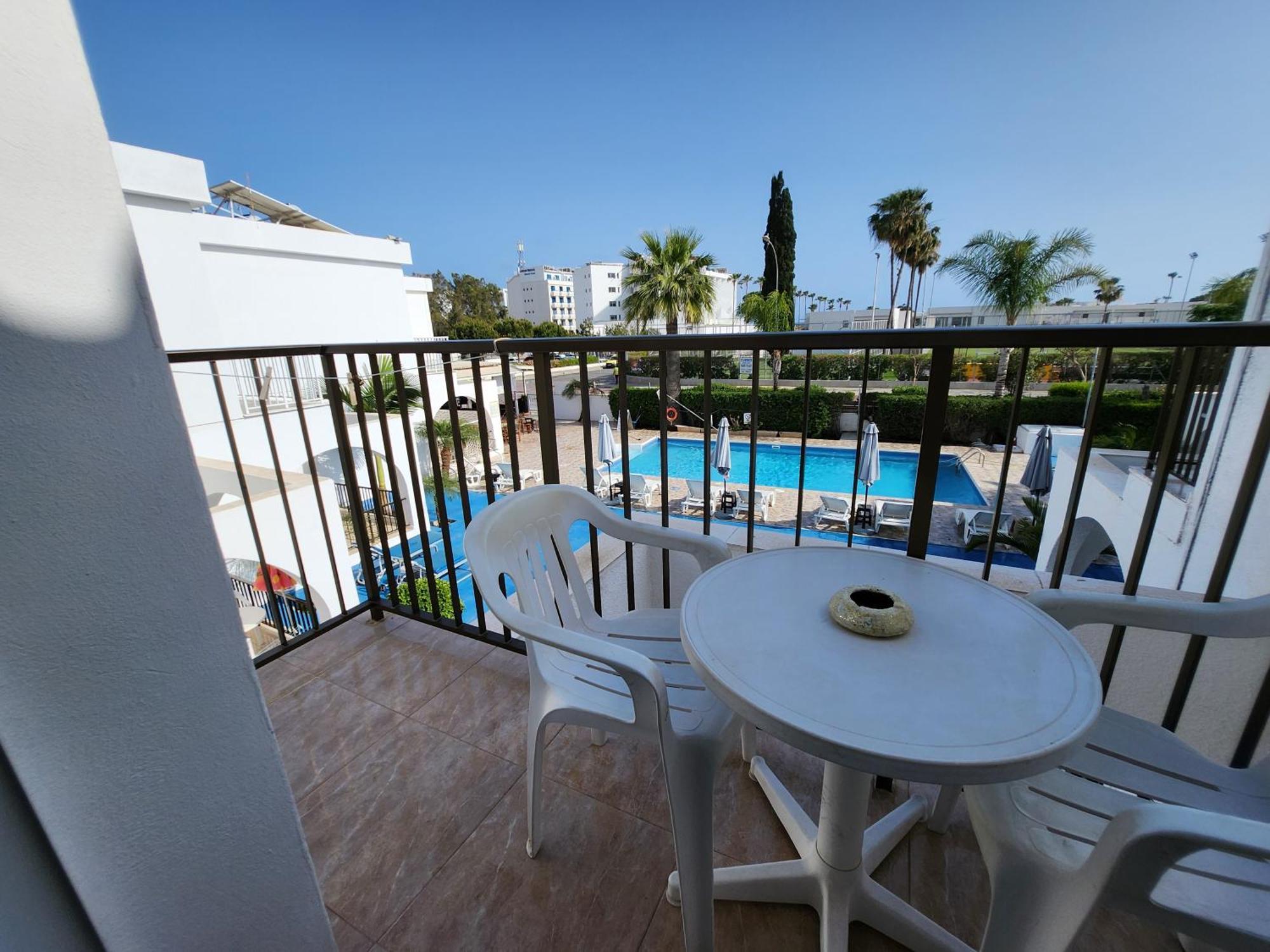 Florence Hotel Apartments Agia Napa Kamer foto