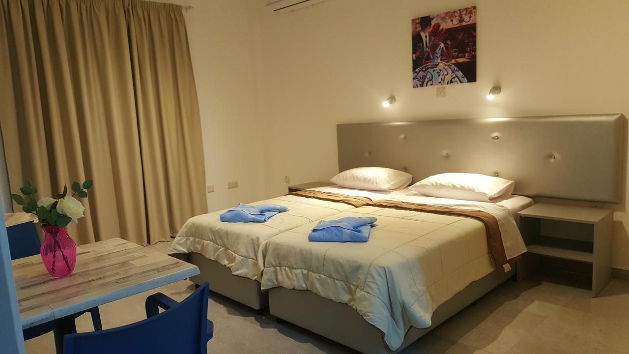 Florence Hotel Apartments Agia Napa Buitenkant foto